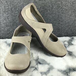Clarks Cloudsteppers Sillian Bella Sand Synthetic Nubuck Maryjane Flat Size 11M